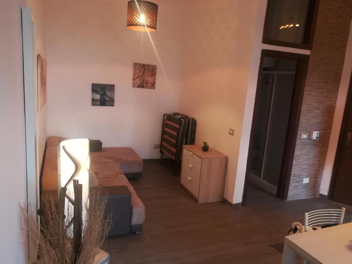 לטויאני Elegance Apartment Taormina מראה חיצוני תמונה