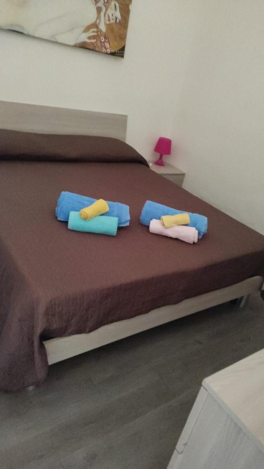 לטויאני Elegance Apartment Taormina מראה חיצוני תמונה