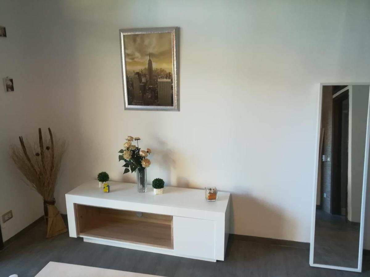 לטויאני Elegance Apartment Taormina מראה חיצוני תמונה