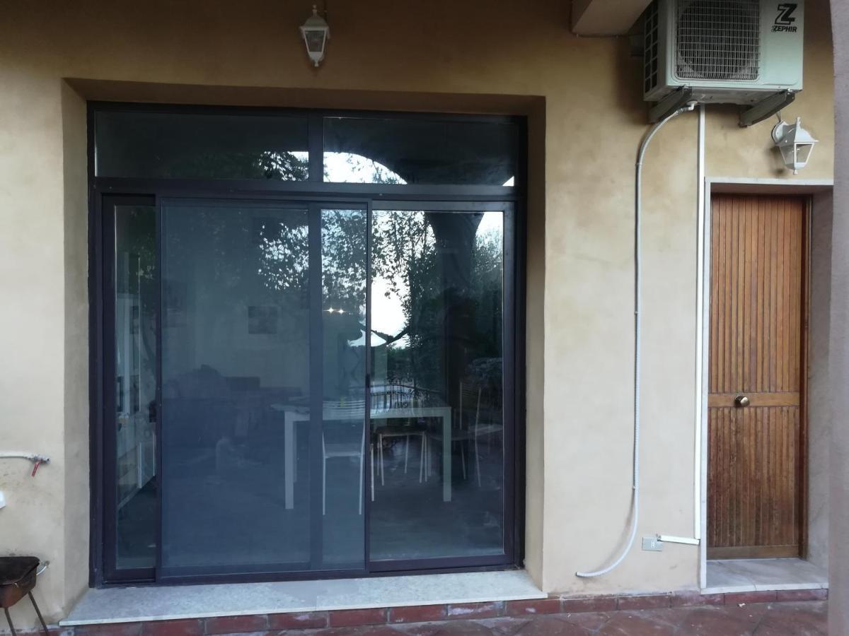 לטויאני Elegance Apartment Taormina מראה חיצוני תמונה